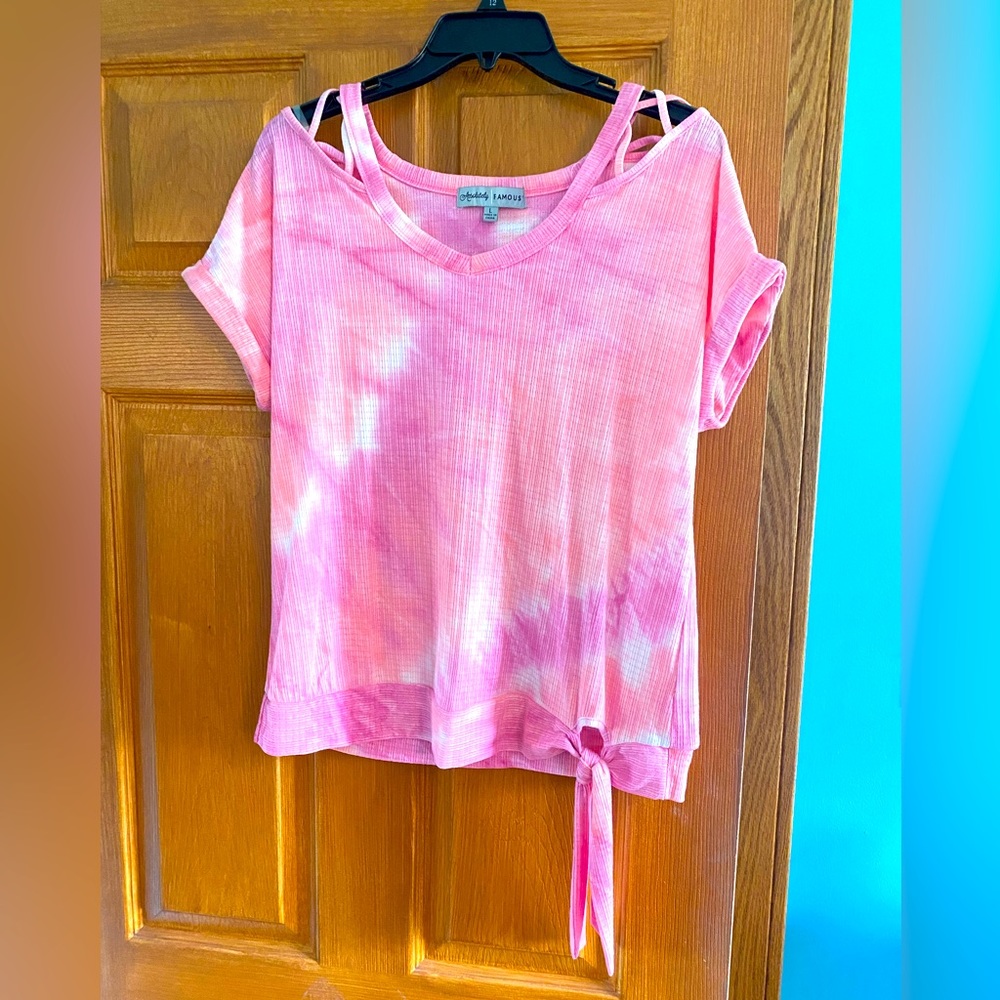Absolutely Famous top large